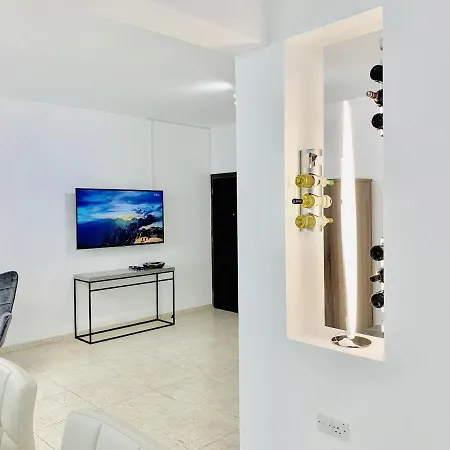 Tbd Luxury Λάρνακα